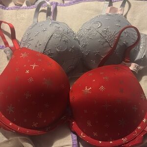 Victoria's Secret push up bras NWT